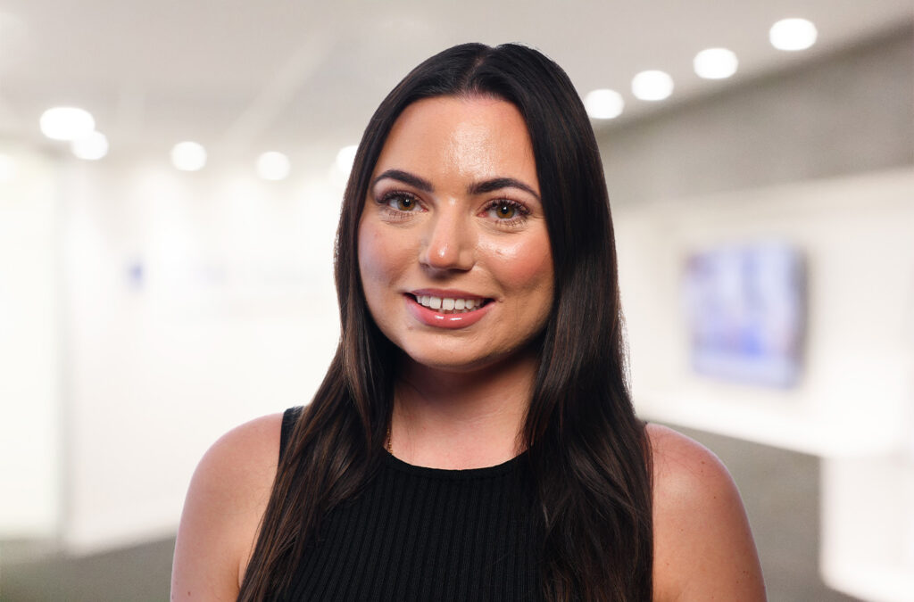 Andreea Lupu, Lawyer, Paralegal, Real Estate, DMH Stallard