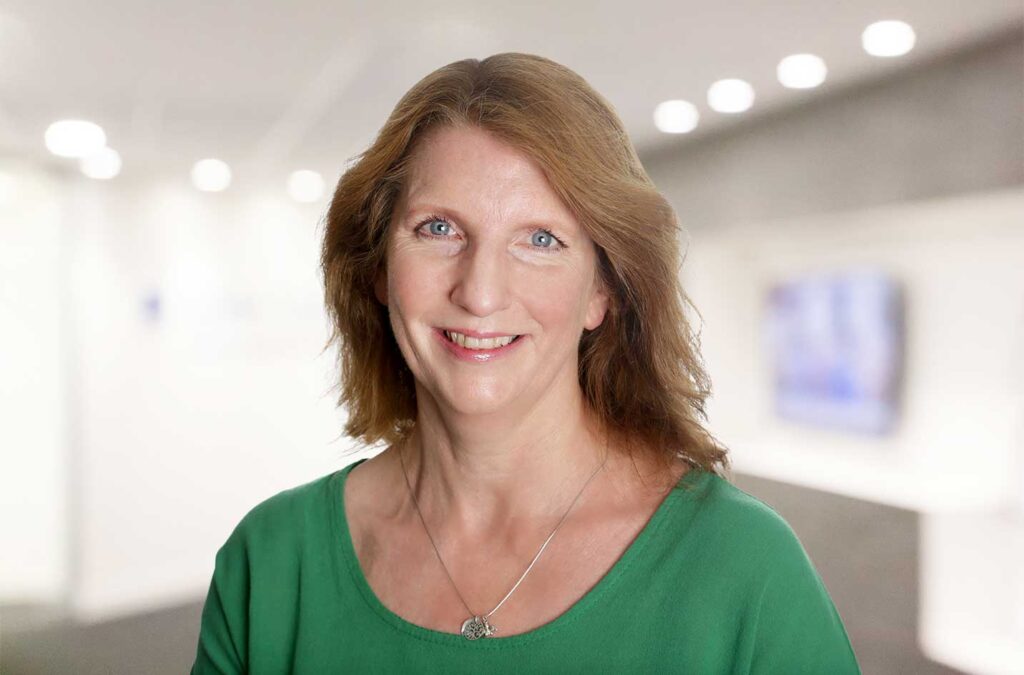 Becky Miller, Lawyer, Partner & Group Head Real Estate Horsham, Real Estate, DMH Stallard