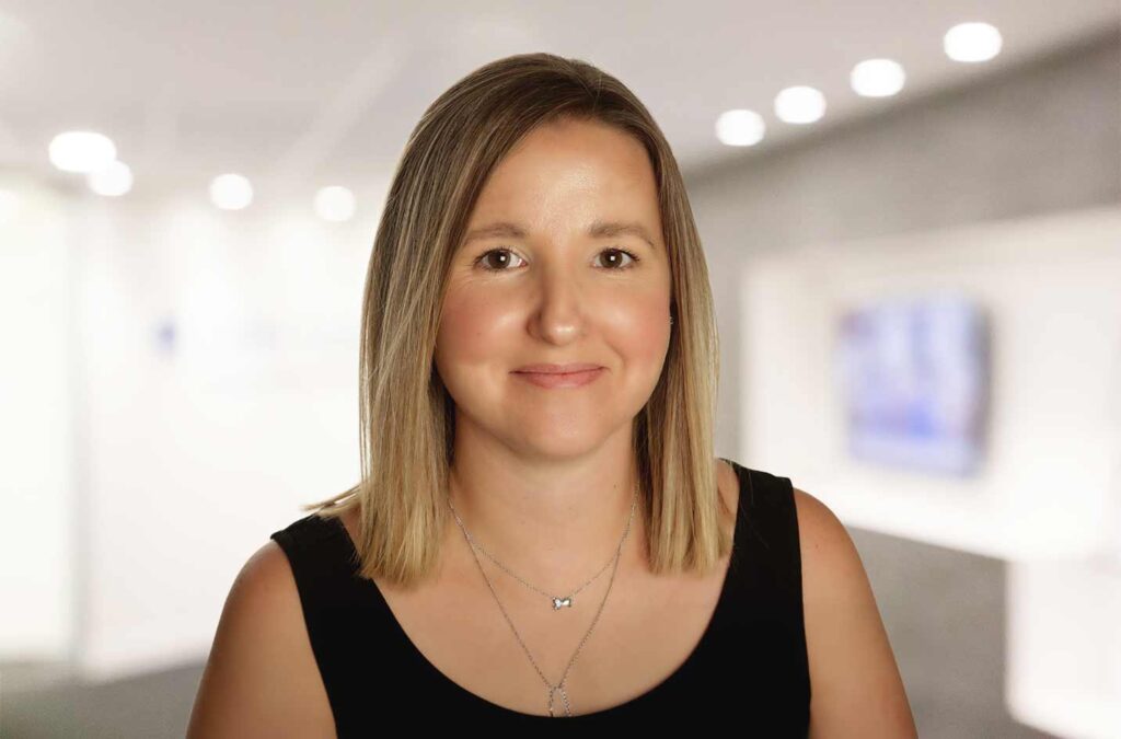 Gemma Clark, Lawyer, Associate FCILEx, Dispute Resolution, DMH Stallard