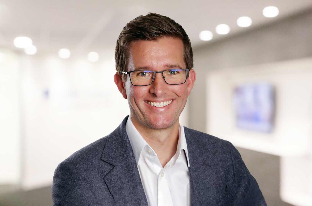 James Picknell, Lawyer, Partner, Real Estate Dispute Resolution, DMH Stallard