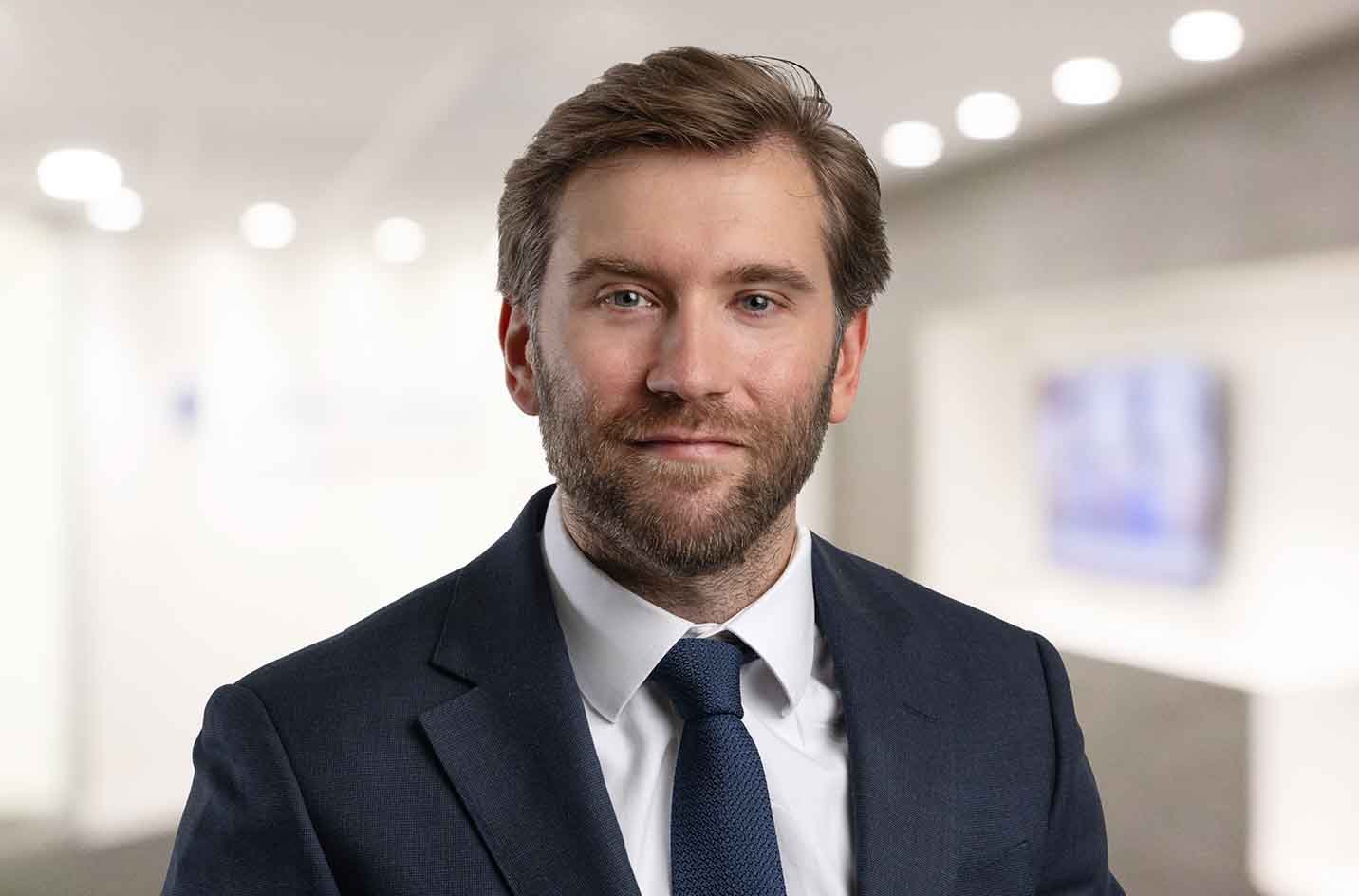 Picture of insolvency solicitor in London, Henry Harris, DMH Stallard LLP
