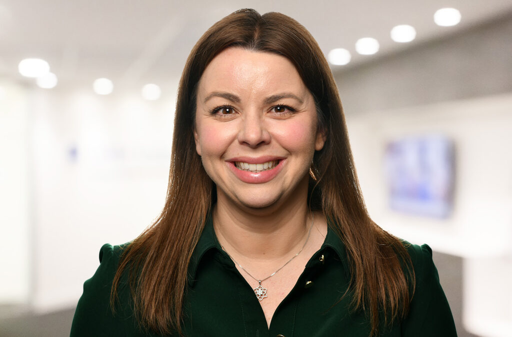 Hollie Ryan, Employment Lawyer, Guildford, DMH Stallard LLP