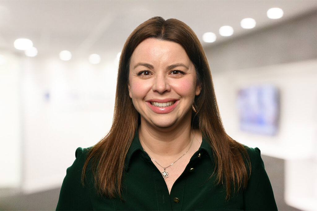 Hollie Ryan, Employment Lawyer, Guildford, DMH Stallard LLP